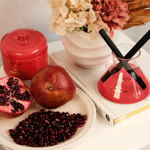 Fresh Pomegranate 230g Candle